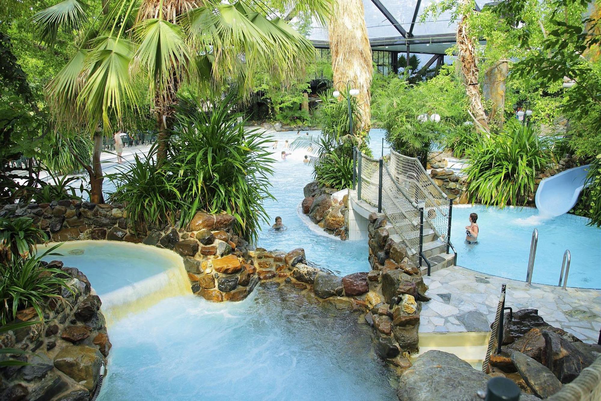 ホテル Center Parcs Heijderbos Limburg-Weeze Heijen エクステリア 写真